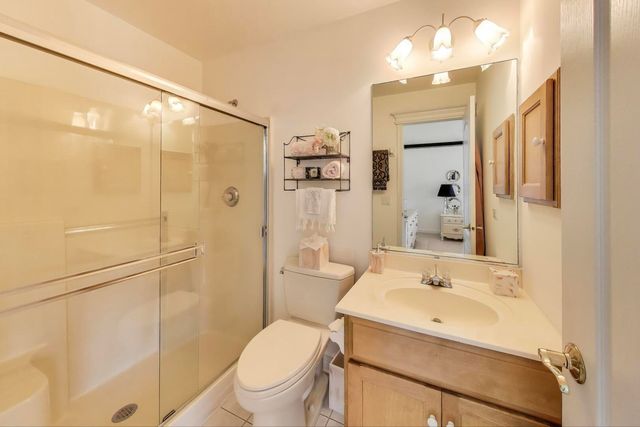 20812 N Swansway, Deer Park, IL 60010