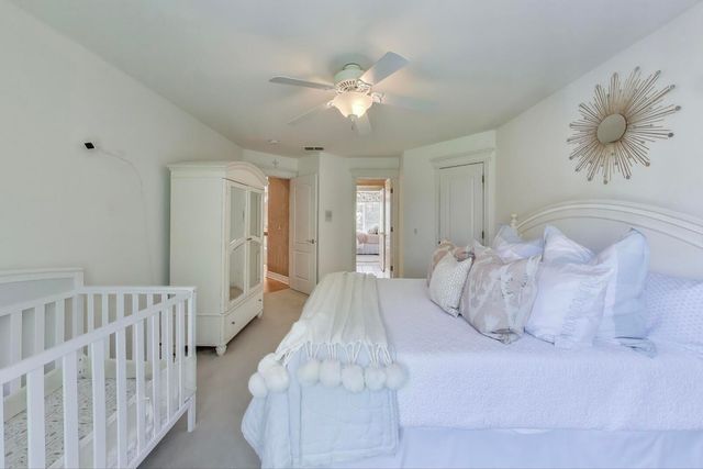 20812 N Swansway, Deer Park, IL 60010