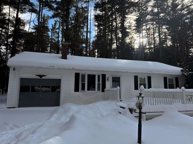 137 pinecrest Road, Rutland Town, VT 05701
