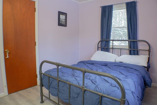 137 pinecrest Road, Rutland Town, VT 05701