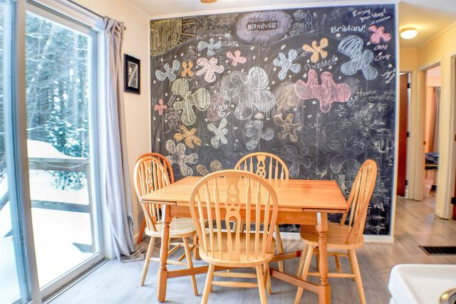 137 pinecrest Road, Rutland Town, VT 05701