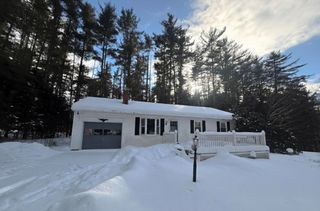 137 pinecrest Road, Rutland Town, VT 05701