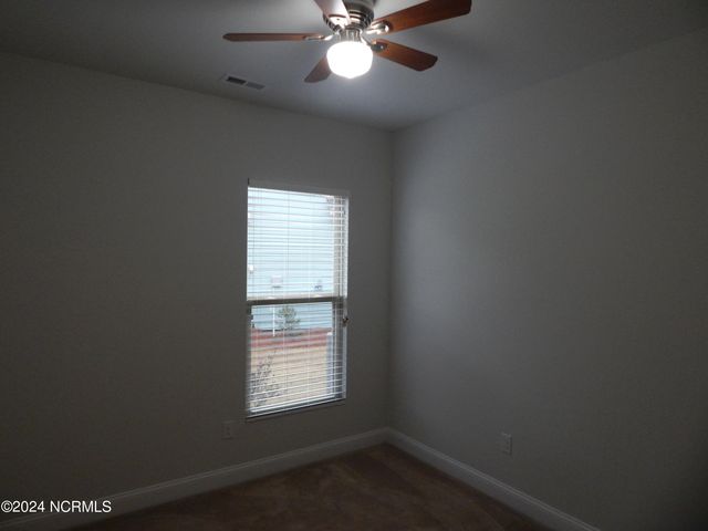 533 Lyrebird Avenue, Wilmington, NC 28412