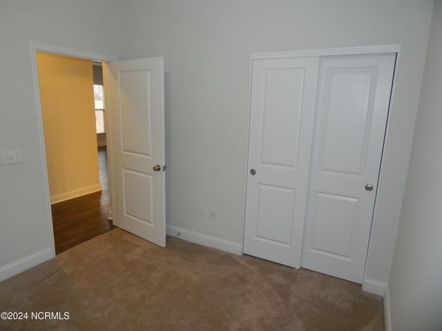 533 Lyrebird Avenue, Wilmington, NC 28412