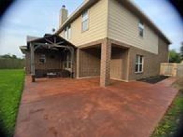 3905 Austin Lake Court, Pearland, TX 77581
