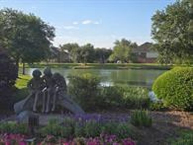 3905 Austin Lake Court, Pearland, TX 77581