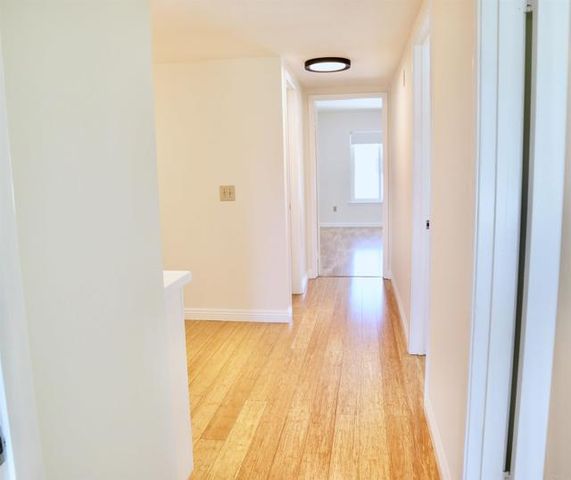 2515 Via Esparto, Carlsbad, CA 92010