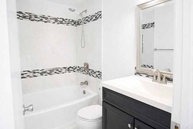2515 Via Esparto, Carlsbad, CA 92010