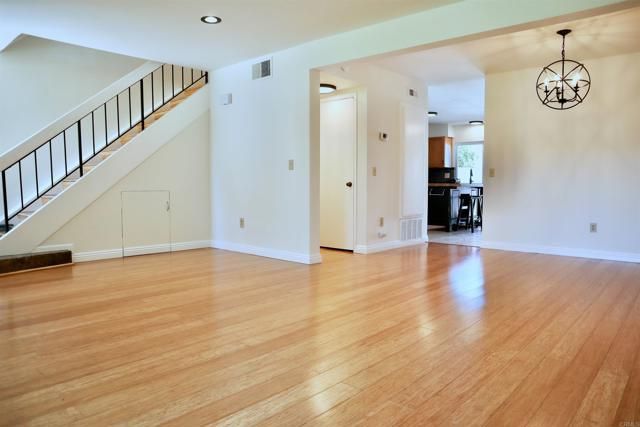 2515 Via Esparto, Carlsbad, CA 92010
