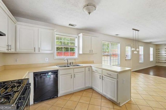 4255 Old House Drive, Conley, GA 30288