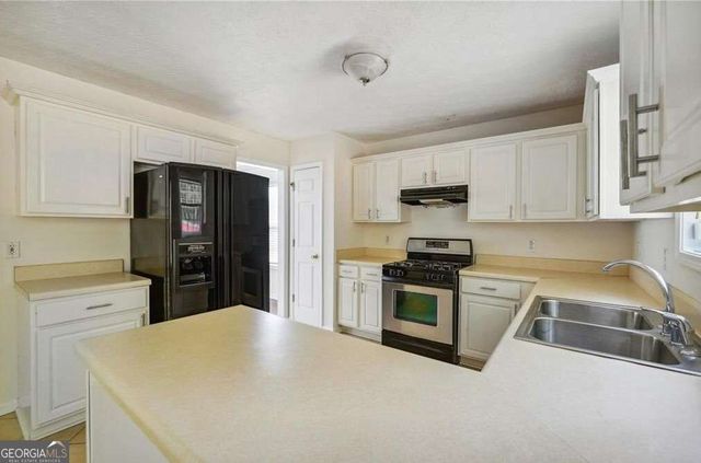 4255 Old House Drive, Conley, GA 30288