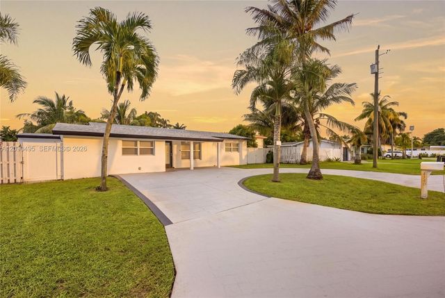 4540 SW 28th Terrace, Dania Beach, FL 33312