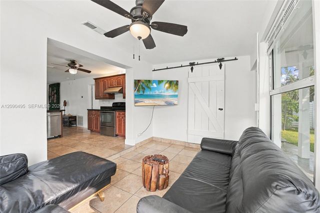 4540 SW 28th Terrace, Dania Beach, FL 33312