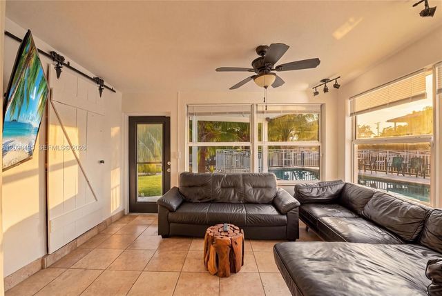 4540 SW 28th Terrace, Dania Beach, FL 33312