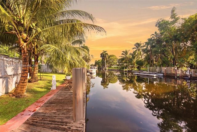 4540 SW 28th Terrace, Dania Beach, FL 33312