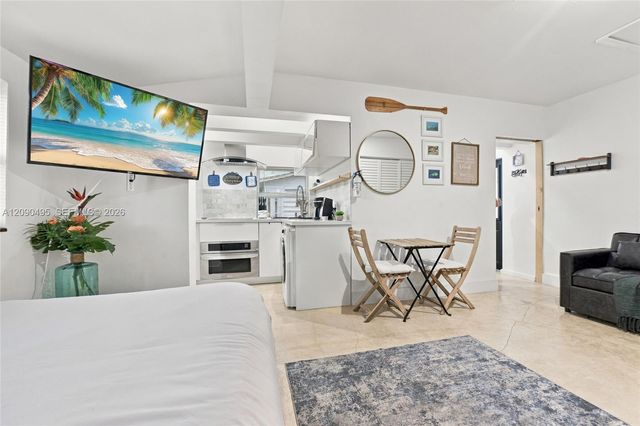 4540 SW 28th Terrace, Dania Beach, FL 33312