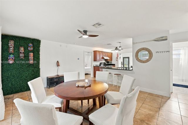4540 SW 28th Terrace, Dania Beach, FL 33312