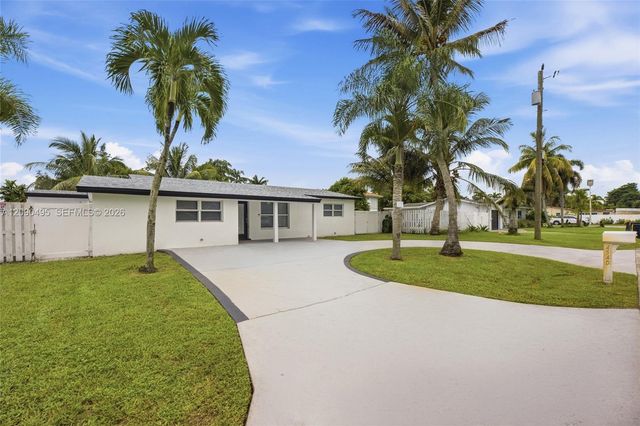 4540 SW 28th Terrace, Dania Beach, FL 33312