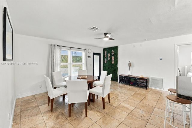 4540 SW 28th Terrace, Dania Beach, FL 33312