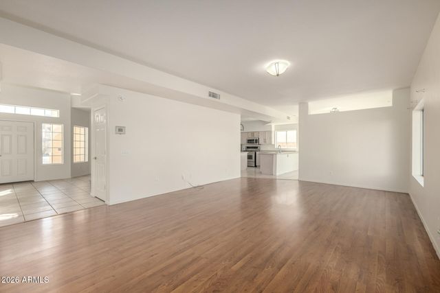 11330 W ROSEWOOD Drive, Avondale, AZ 85392
