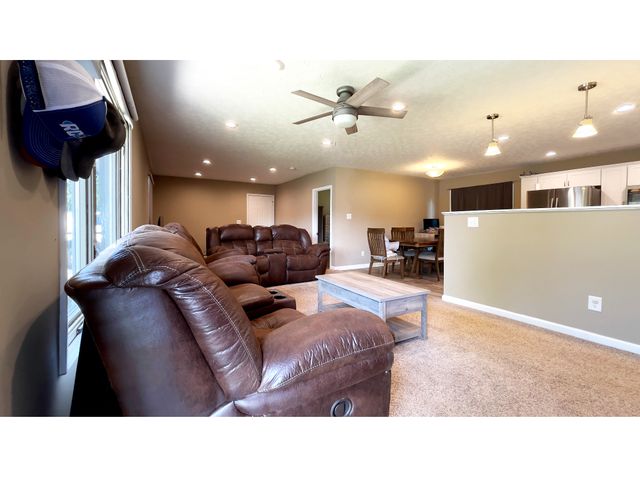 11 Sunset Manor, Mooresville, IN 46158