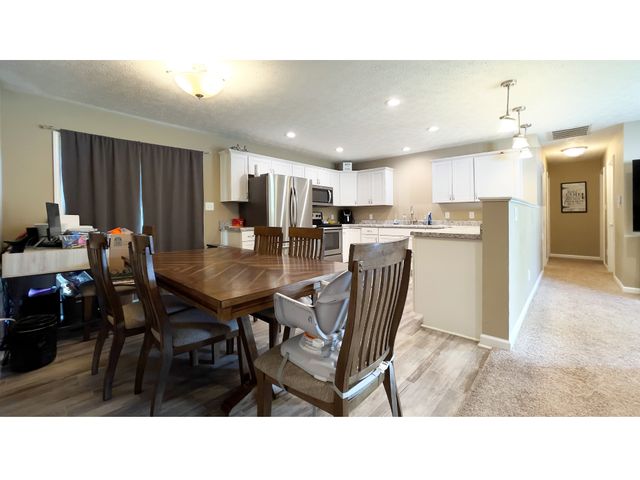 11 Sunset Manor, Mooresville, IN 46158