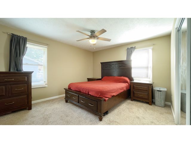 11 Sunset Manor, Mooresville, IN 46158