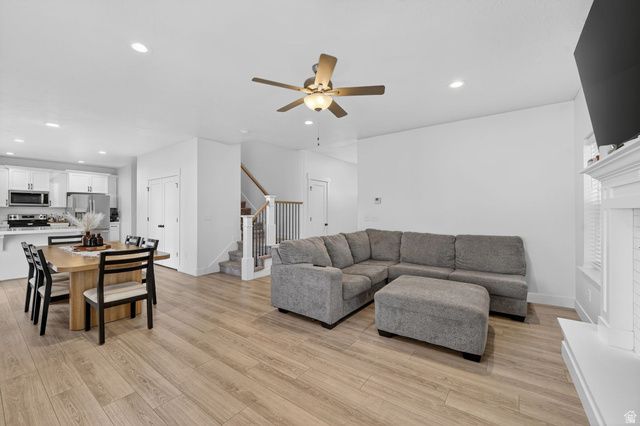 1165 E BELL BUOY WAY, Eagle Mountain, UT 84005