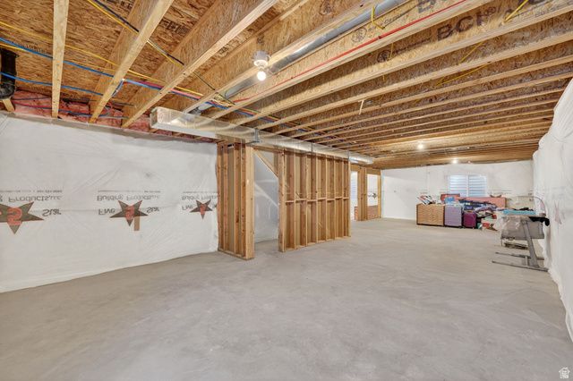 1165 E BELL BUOY WAY, Eagle Mountain, UT 84005