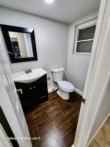 12590 NE 16th Ave 209, North Miami, FL 33161
