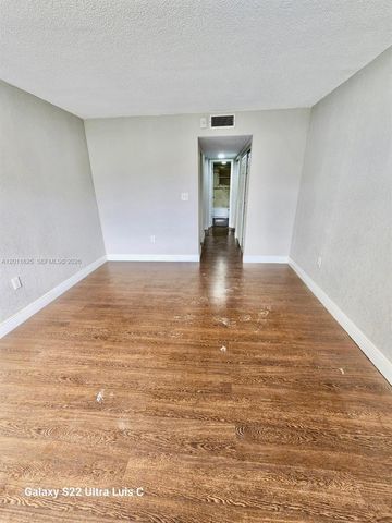 12590 NE 16th Ave 209, North Miami, FL 33161
