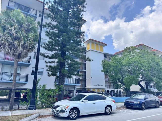12590 NE 16th Ave 209, North Miami, FL 33161