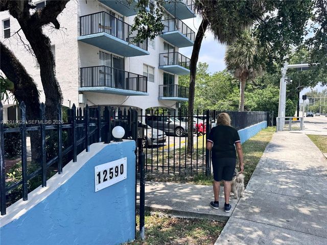 12590 NE 16th Ave 209, North Miami, FL 33161