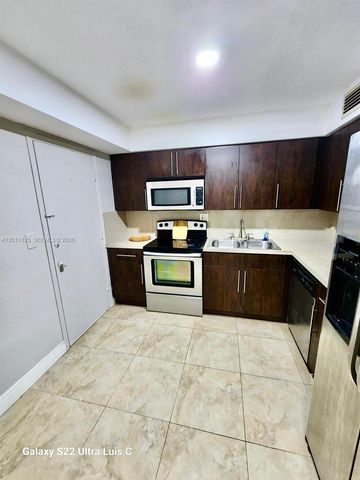 12590 NE 16th Ave 209, North Miami, FL 33161
