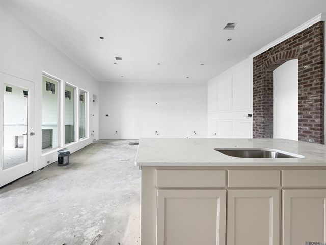 39521 Hernando De Soto Dr, Darrow, LA 70725