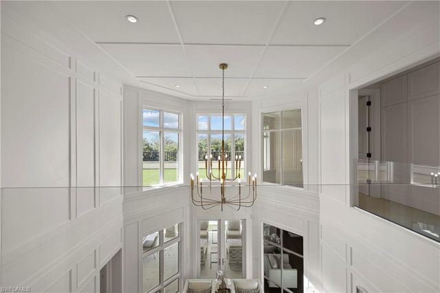 8057 Via Vecchia, Naples, FL 34108