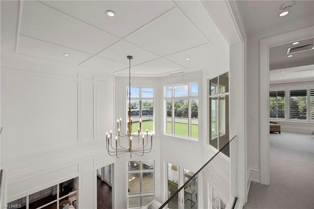 8057 Via Vecchia, Naples, FL 34108