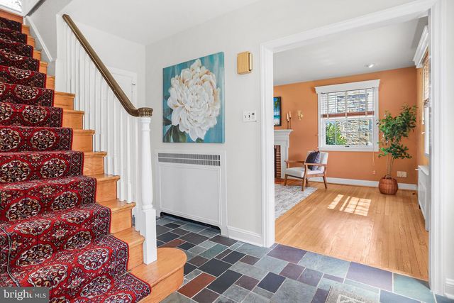 242 N ROLLING RD, Springfield, PA 19064