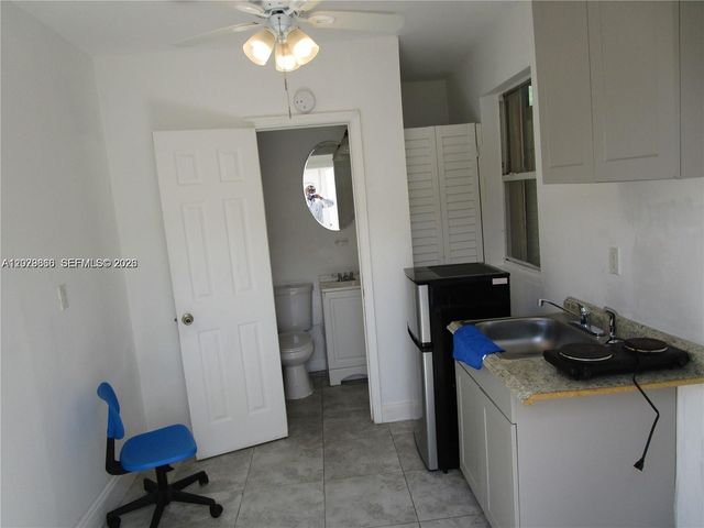 115 NE 192nd St 1, Miami, FL 33179