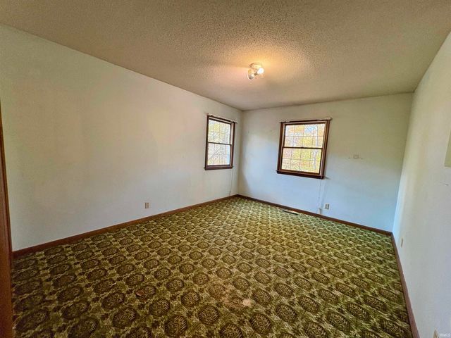 7548 W Ridgeview Circle, Logansport, IN 46947