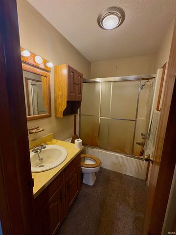 7548 W Ridgeview Circle, Logansport, IN 46947