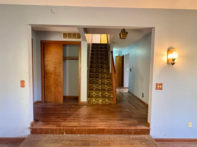 7548 W Ridgeview Circle, Logansport, IN 46947