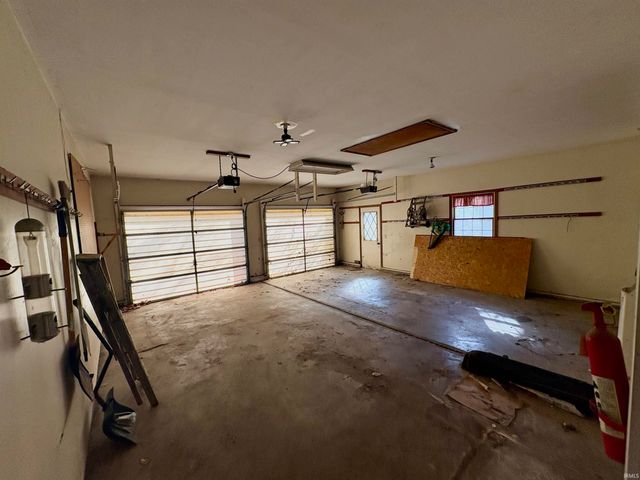 7548 W Ridgeview Circle, Logansport, IN 46947