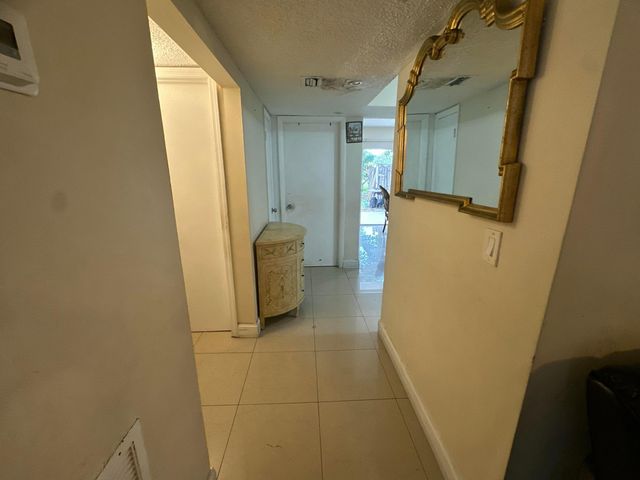 7424 NW 75th Street, Tamarac, FL 33321