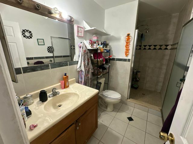 7424 NW 75th Street, Tamarac, FL 33321