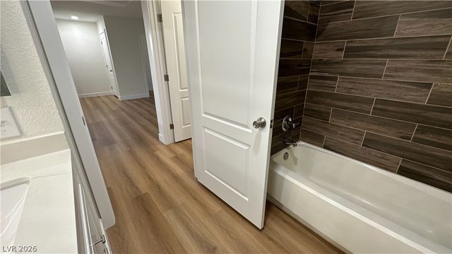 7100 Pirates Cove Road 1008, Las Vegas, NV 89145