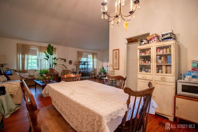 22 Agate Road, East Brunswick, NJ 08816
