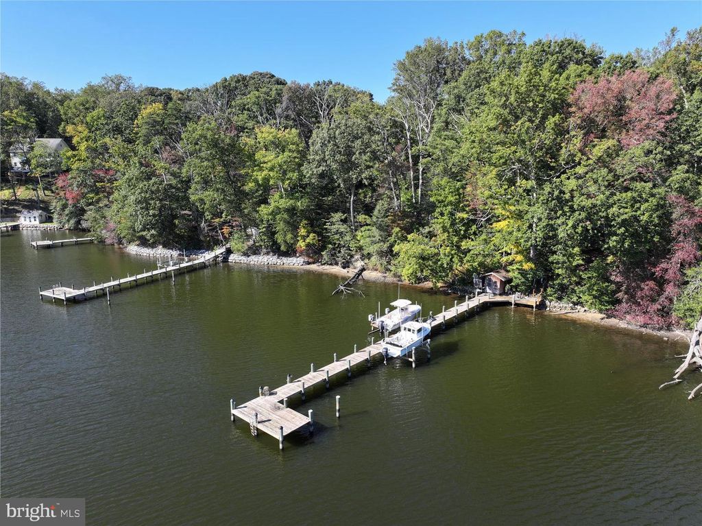 1003 OMAR DR, Crownsville, MD 21032