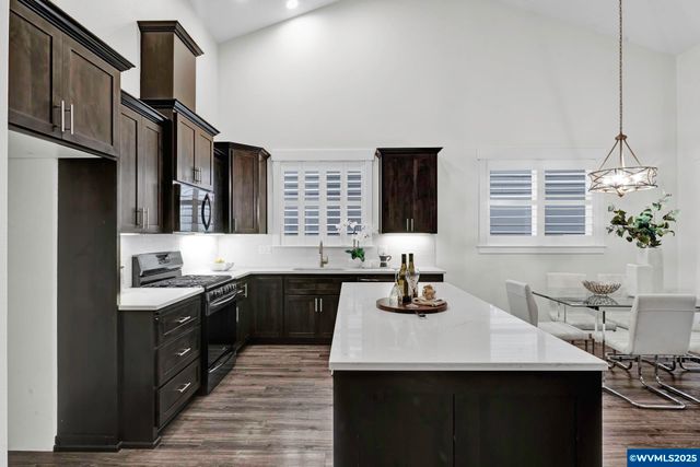 184 Summit View Av SE, Salem, OR 97306