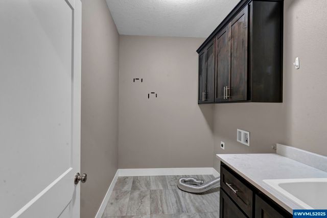 184 Summit View Av SE, Salem, OR 97306